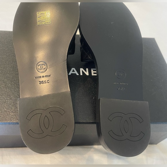 Brand new, never worn CHANEL slides - Picture 4 of 7